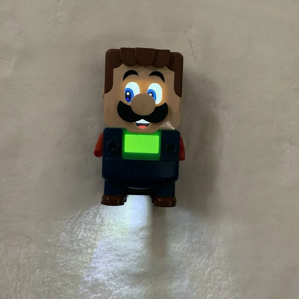 LEGO Super Mario Interactive Luigi Figure from Set 71387 - Missing Hat & Buttons - Picture 12 of 13